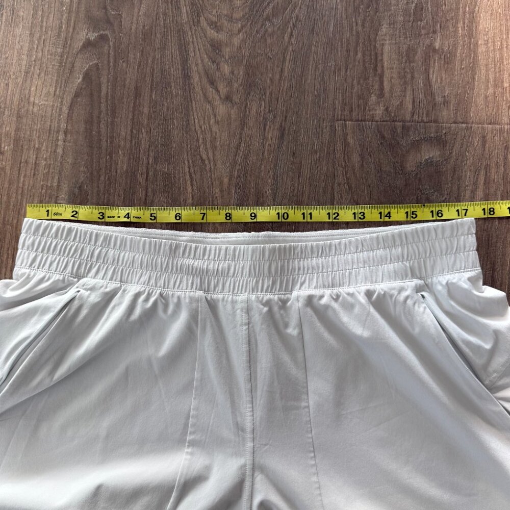Lululemon Swift Mid Rise Wide Leg Pants | Size 14 - Picture 13 of 15